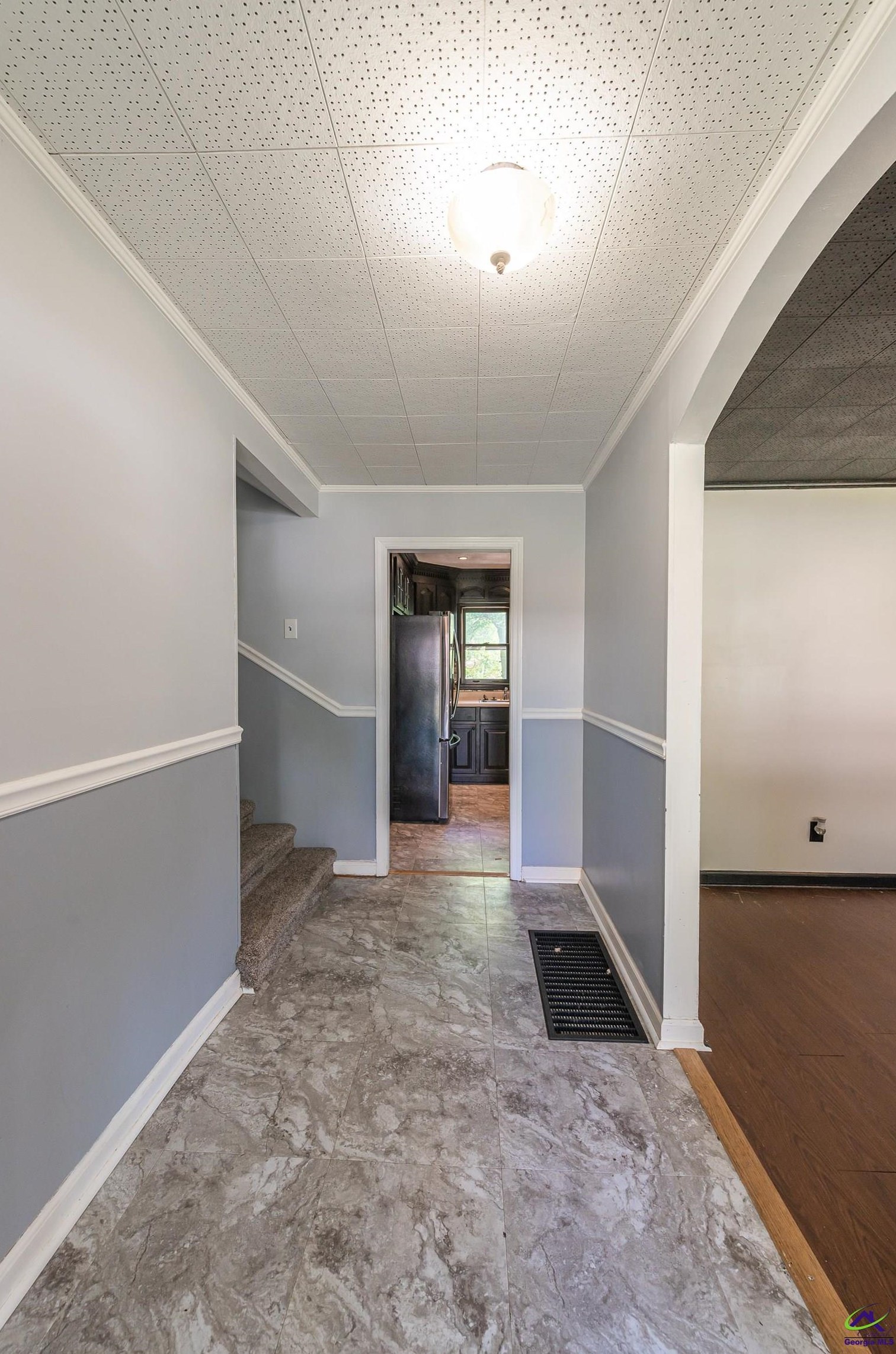 206 Kingsway Dr, Warner Robins GA  31088-4004 exterior
