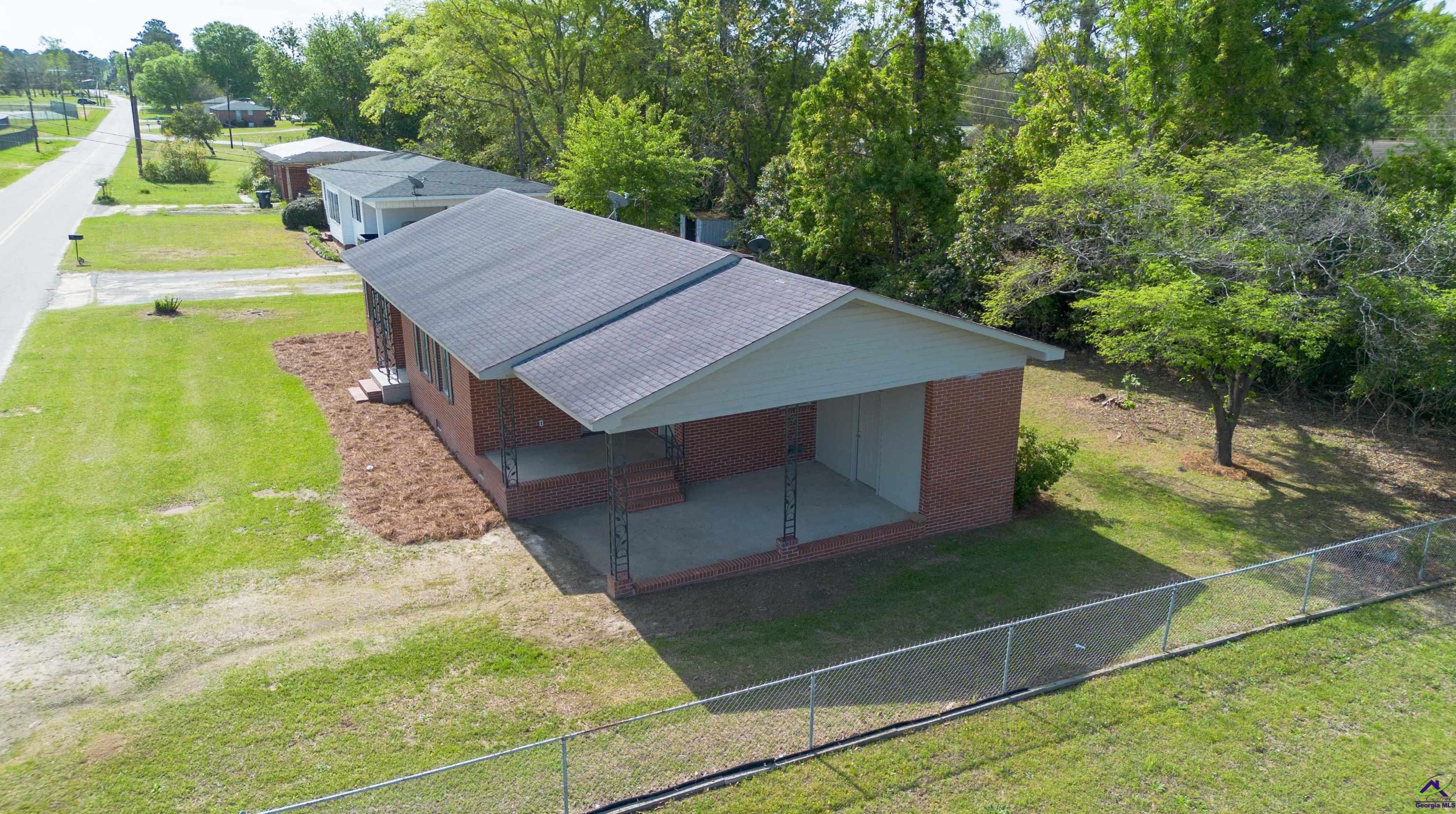 110 Ninth Street Ter, Empire, GA 31014-7817
