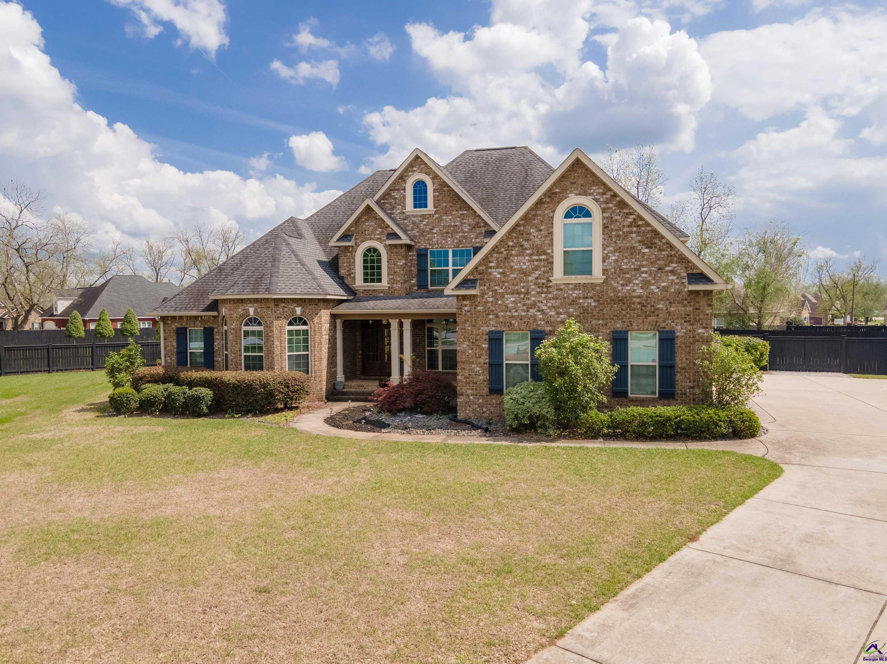 206 Kinley Ann Ct, Warner Robins, GA 31088