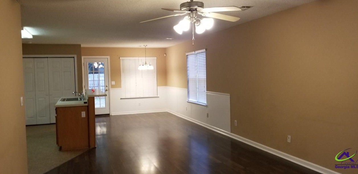 107 Rolling Woods Cir, Warner Robins, GA 31088