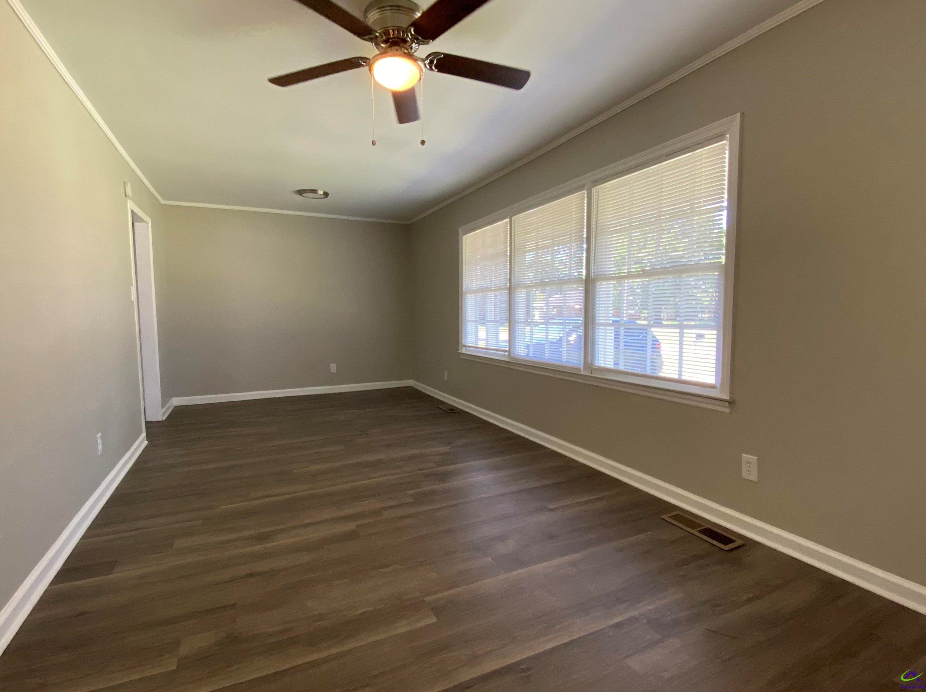 140 Briardale Ave, Warner Robins, GA 31093