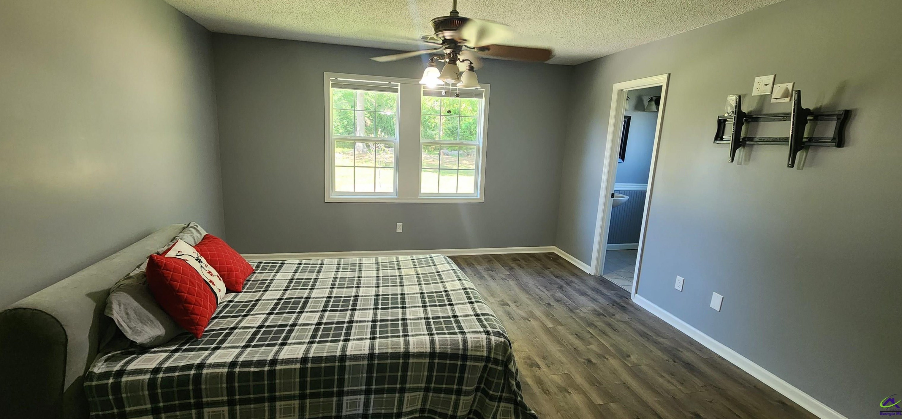 303 Bonnie Dr, Warner Robins, GA 31088