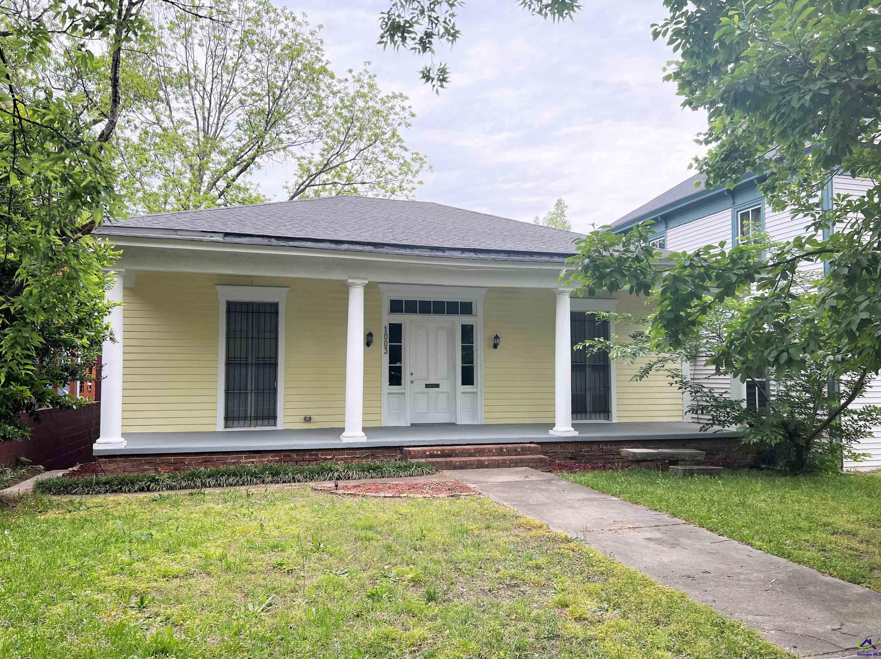 1013 Walnut St, Macon, GA 31201