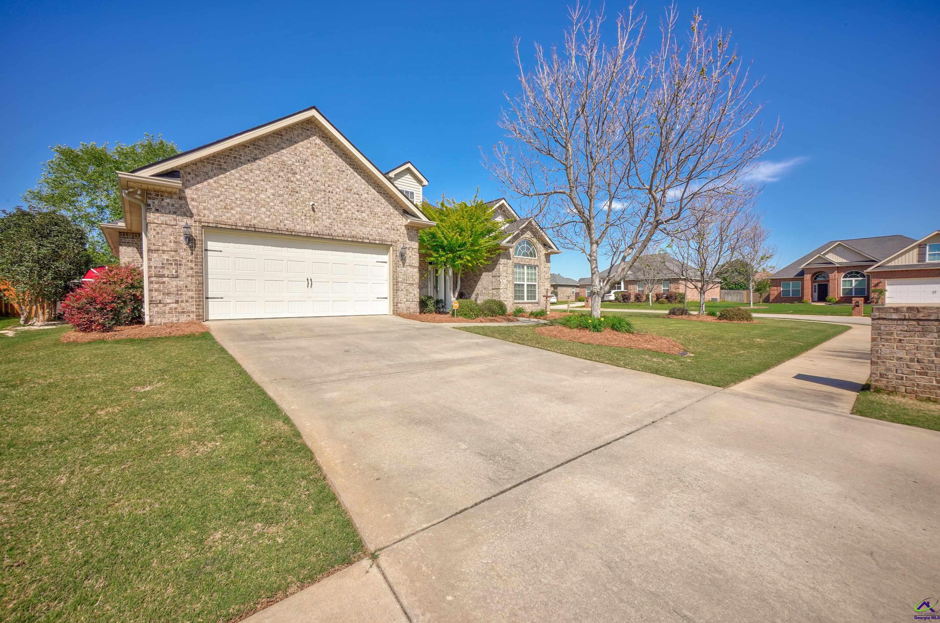 100 Stilesboro Ct, Warner Robins, GA 31088
