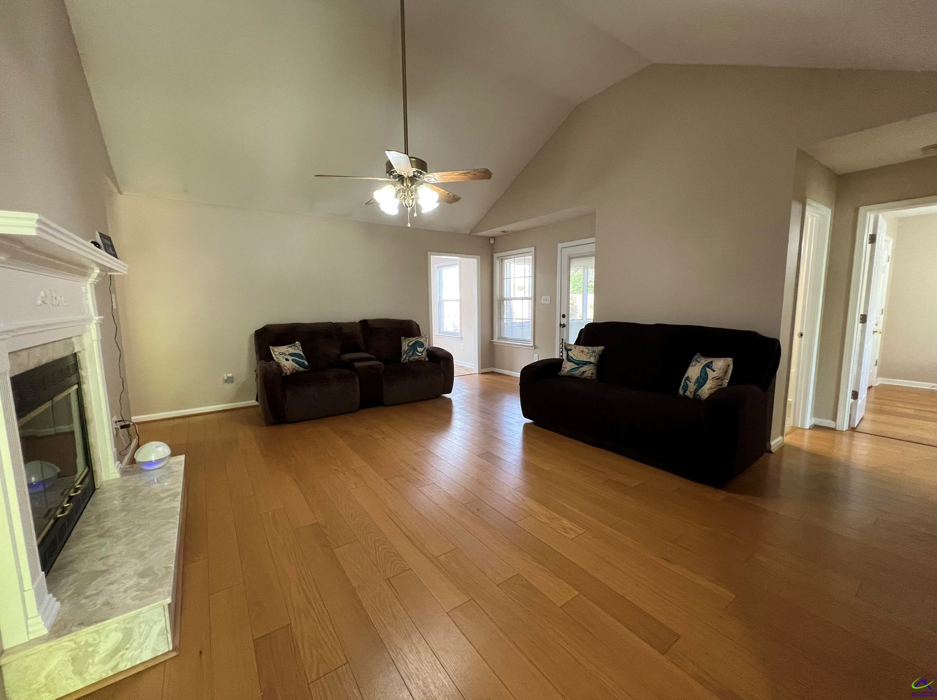 117 Grove Ln, Kathleen, GA 31047