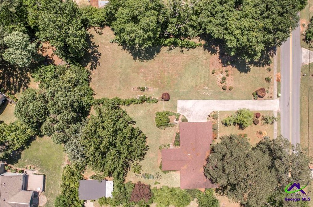 304 Belmont Dr, Warner Robins GA  31088-5546 exterior