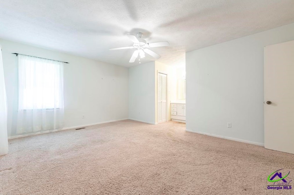 304 Belmont Dr, Warner Robins GA  31088-5546 exterior