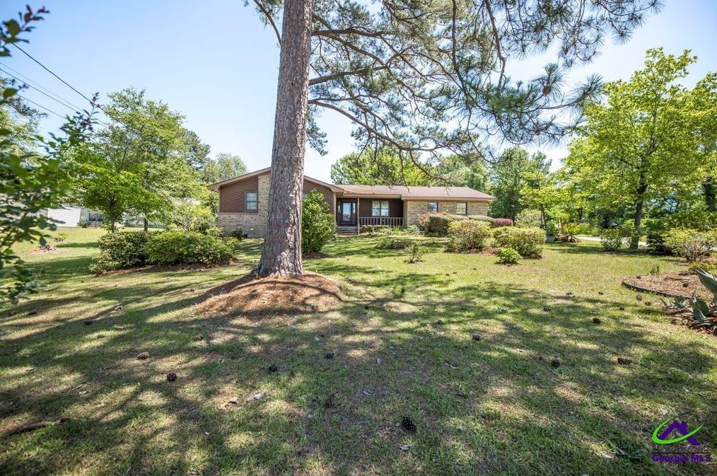 304 Belmont Dr, Warner Robins, GA 31088