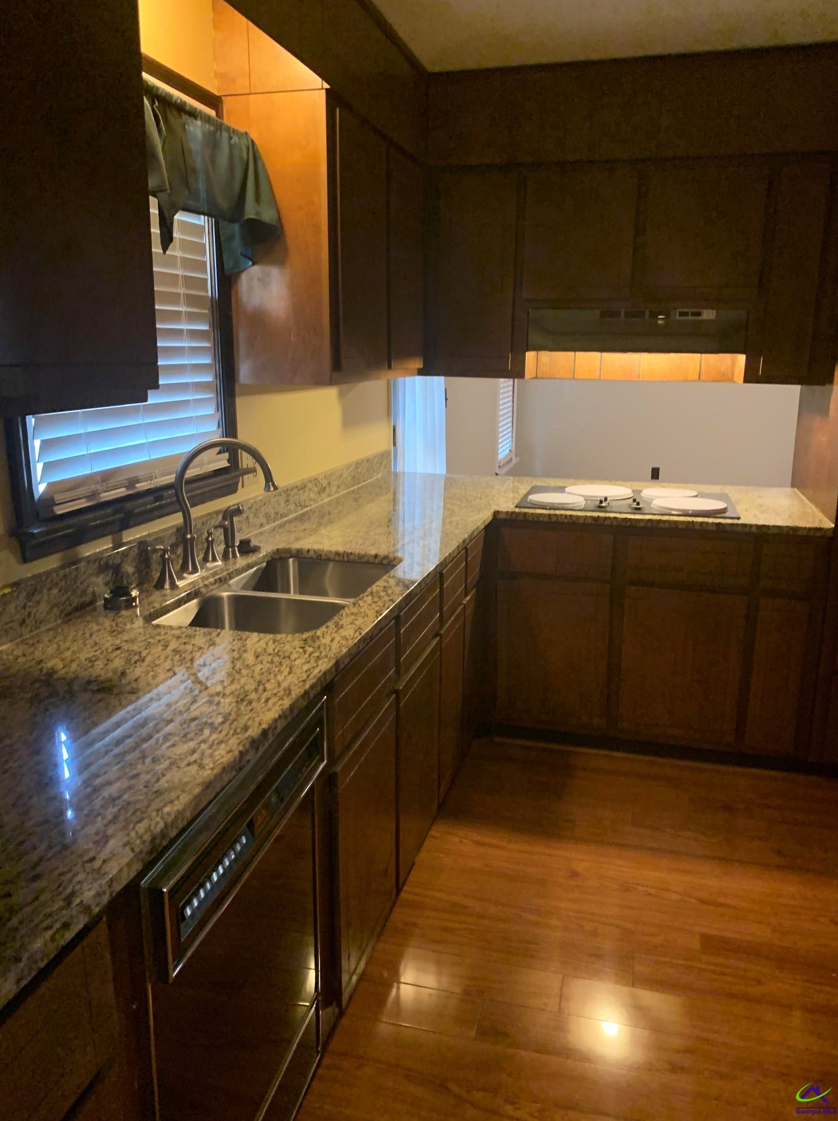 209 Highland Dr, Warner Robins, GA 31088