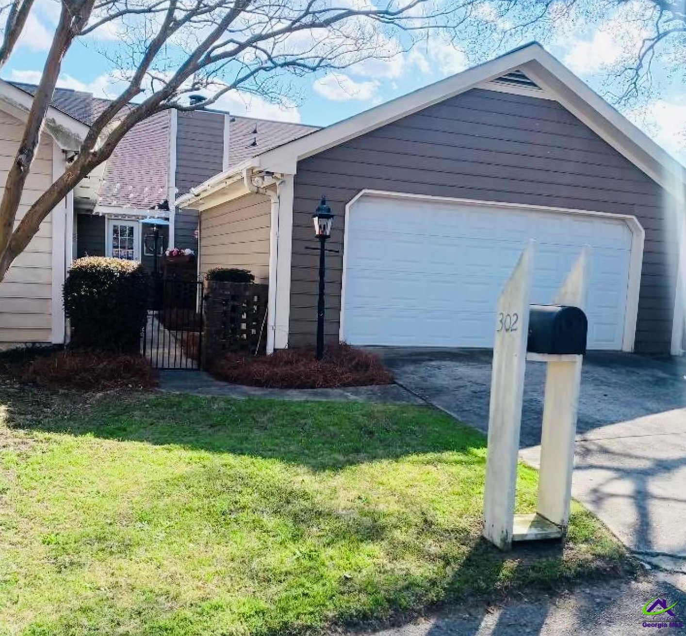 302 Williamsburg Ave, Warner Robins, GA 31088