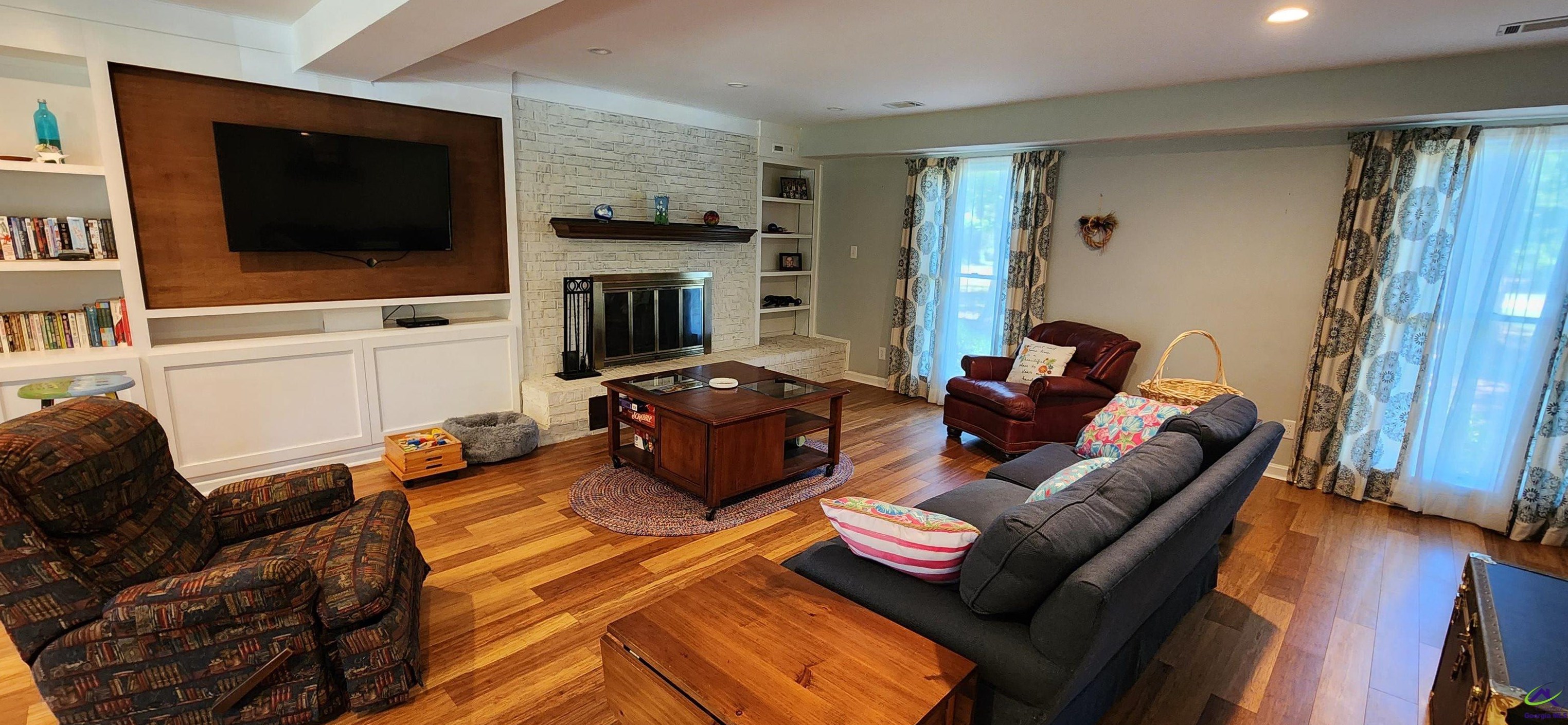 201 Quail Run Dr, Warner Robins, GA 31088