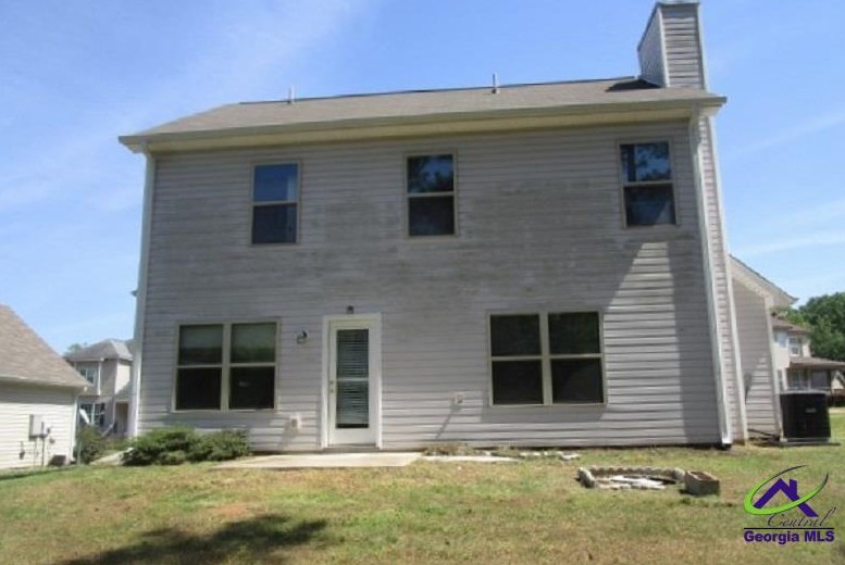 412 Mossy Ln, Gray, GA 31032
