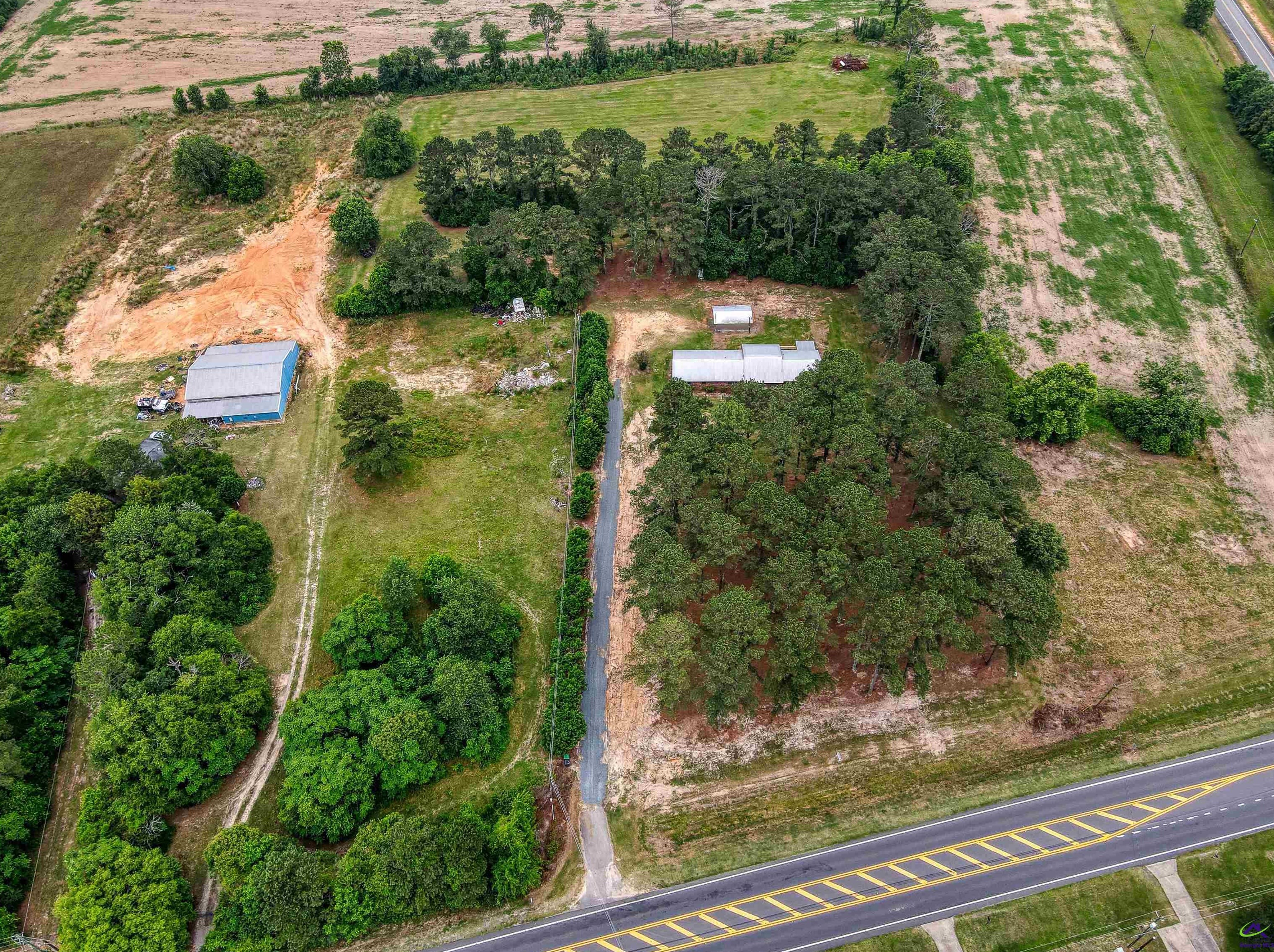 2221 Marshallville Rd, Perry, GA 31069