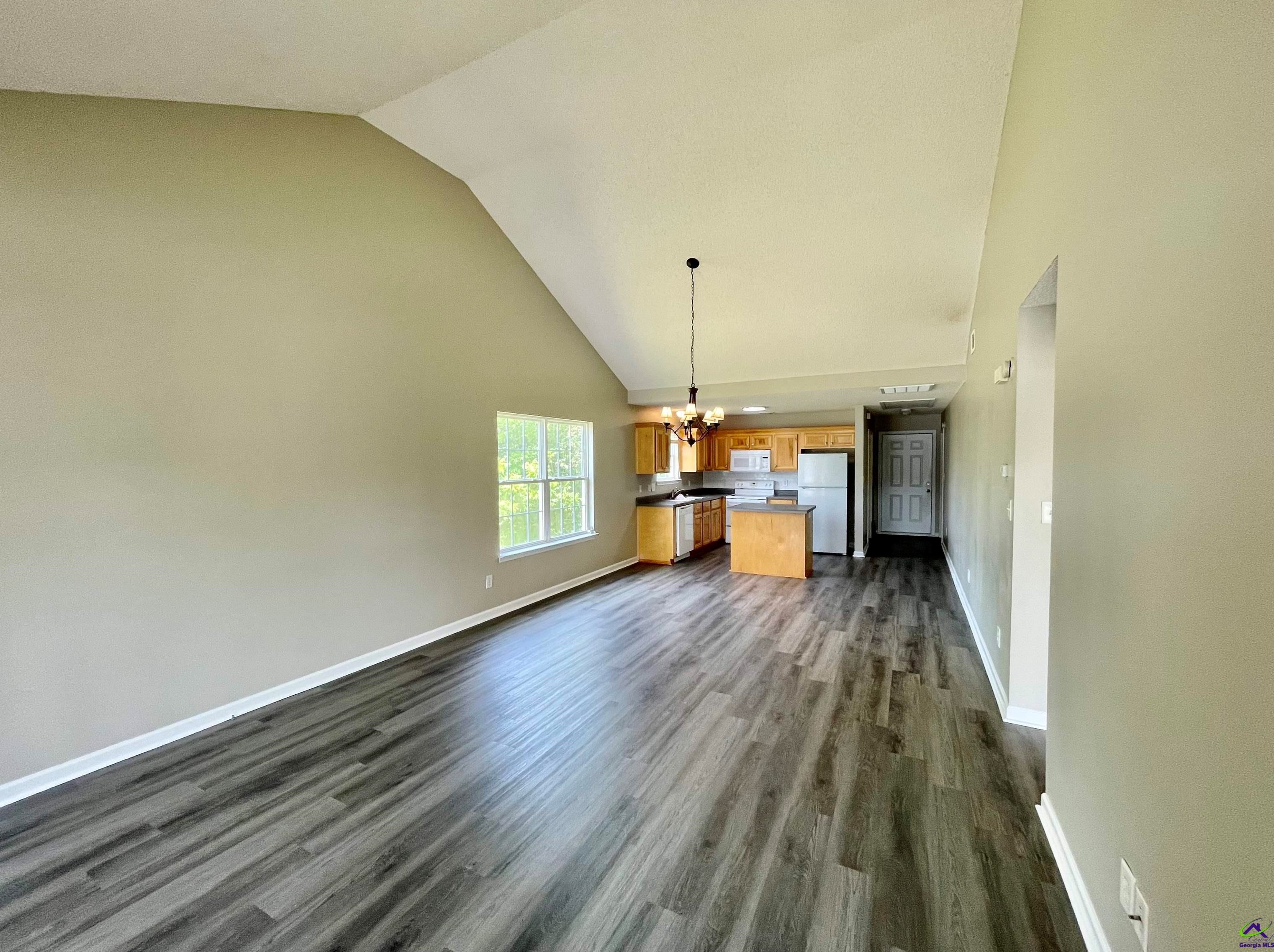 107 Northpointe Dr, Lithonia, GA 31028