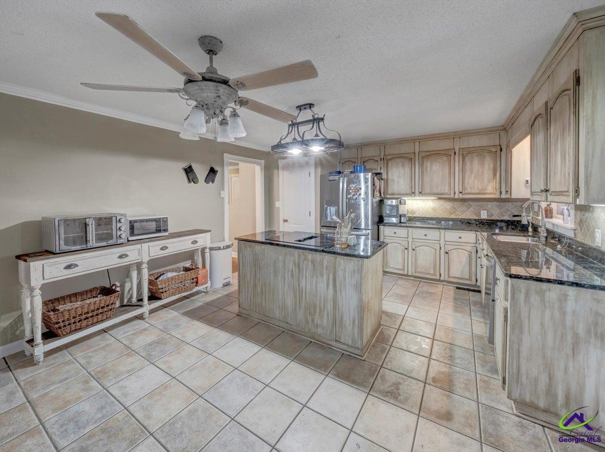 103 Jennifer Ln, Perry GA  31069-9628 exterior