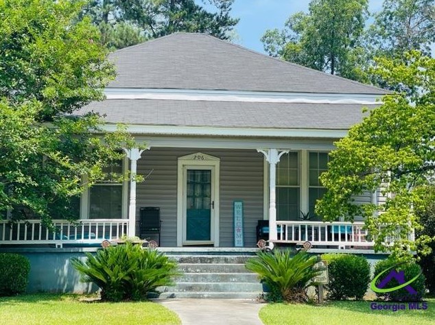 206 5th St, Vienna, GA 31092