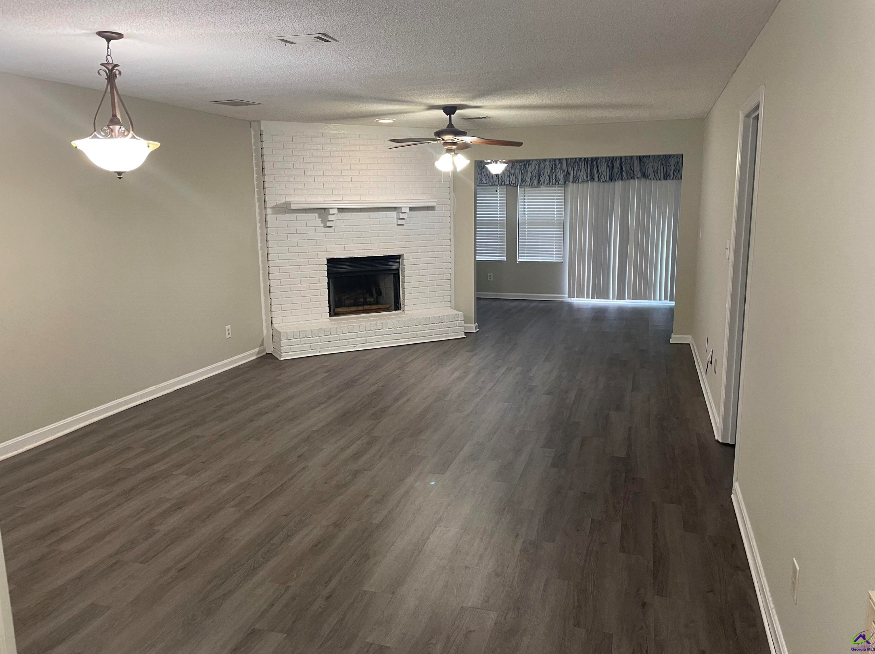 111 Leisure Lake Ct, Warner Robins, GA 31088