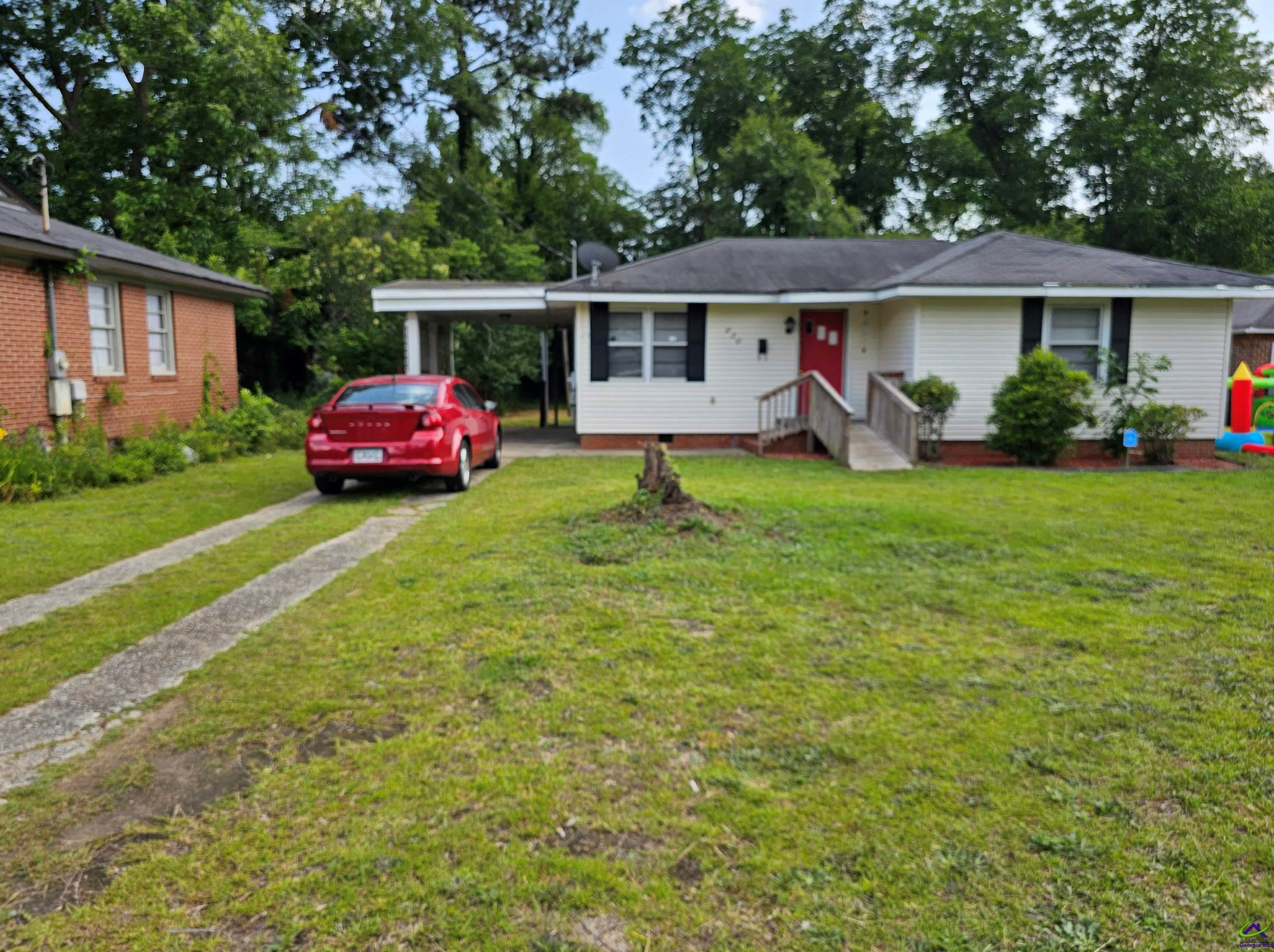 830 Bedingfield Ave, Macon, GA 31206-1706
