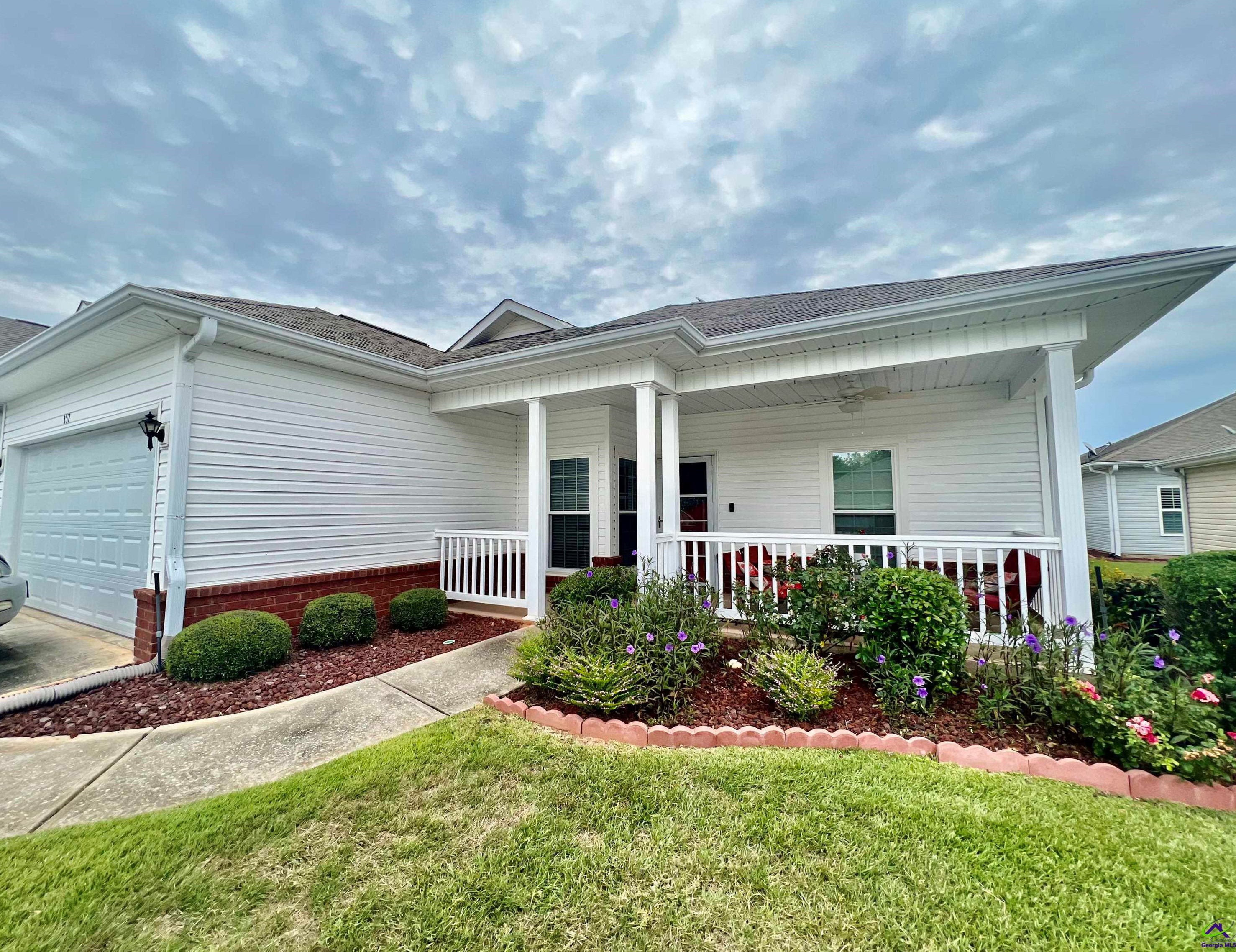 357 Spyglass Hill Dr, Perry, GA 31069-4121