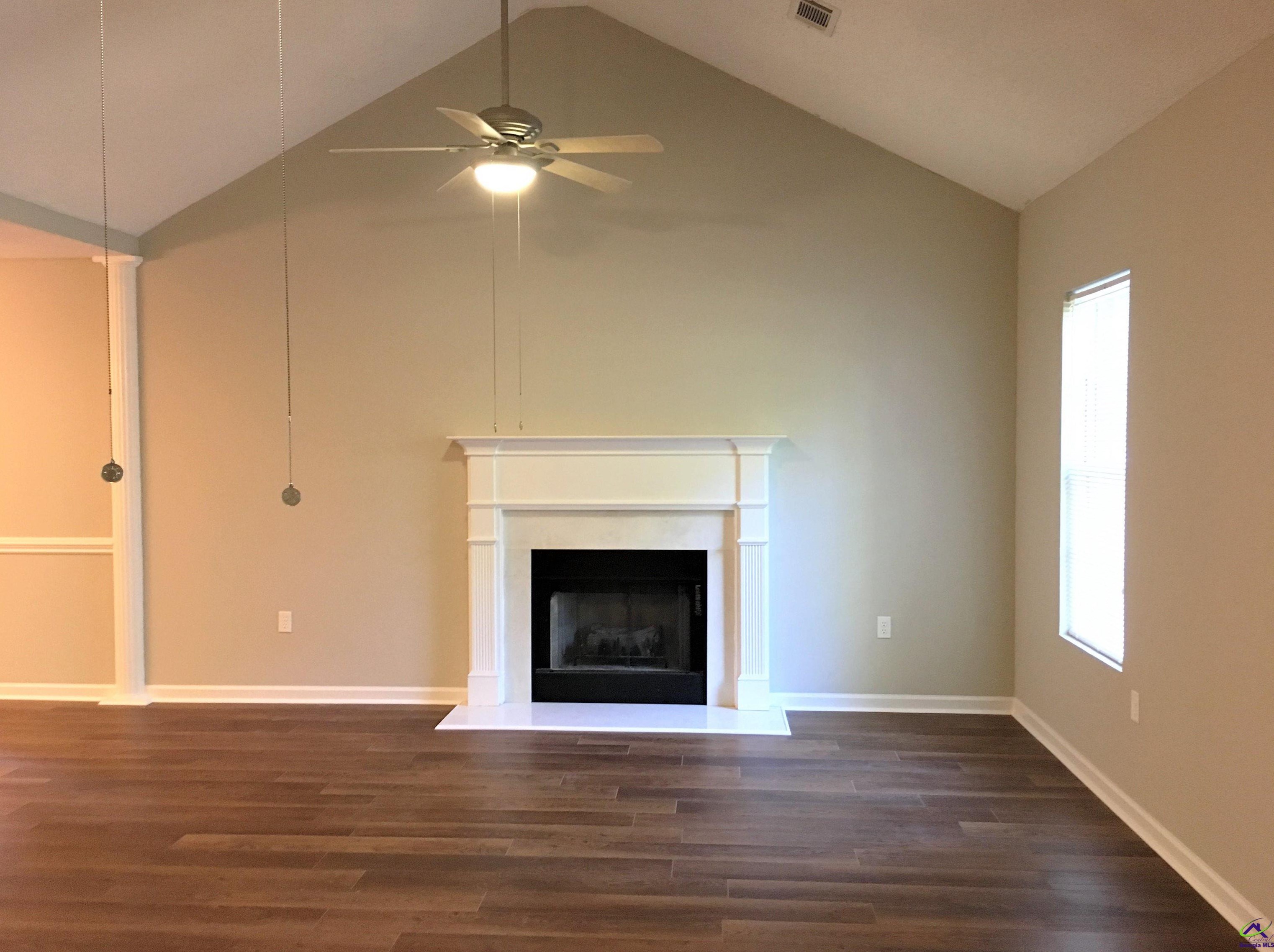 904 Chisholm Trl, Macon, GA 31220