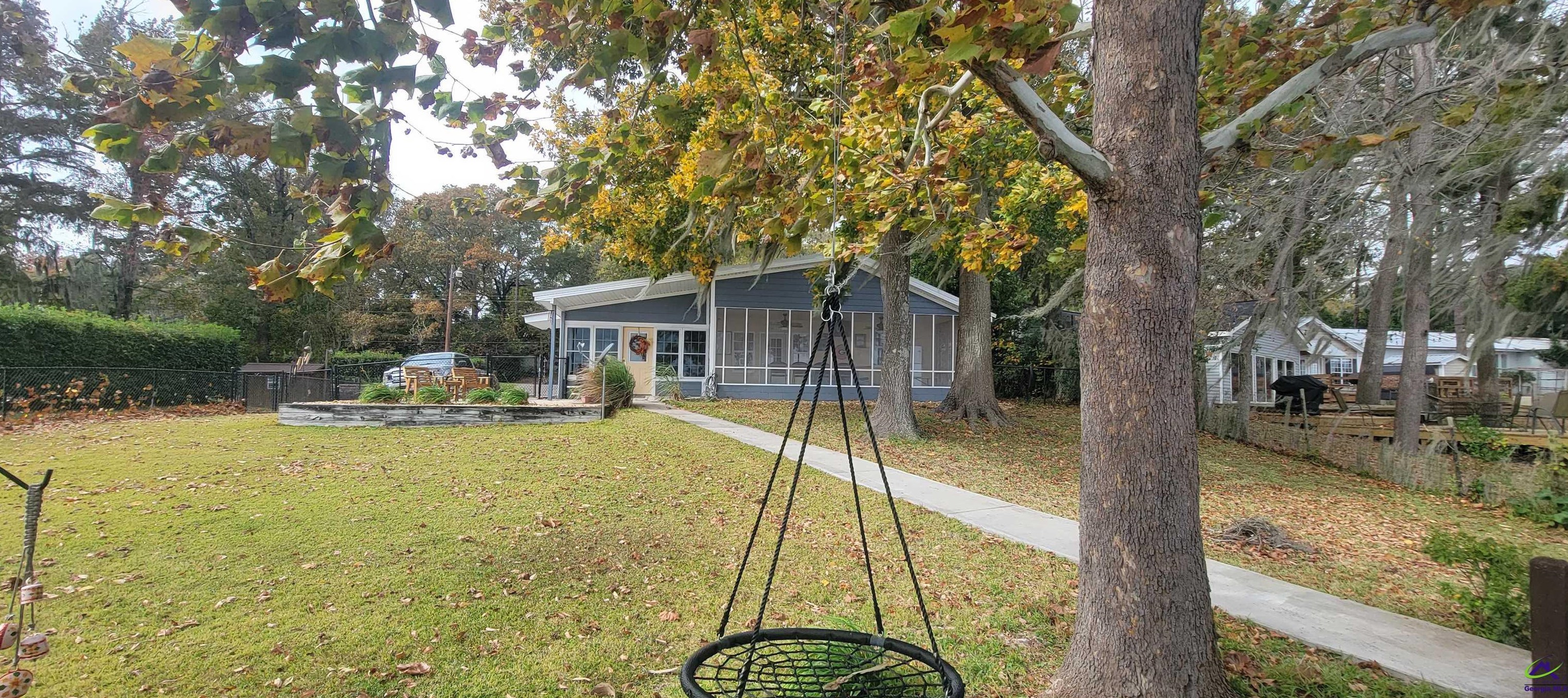 463 Flintside Dr, Cobb, GA 31735