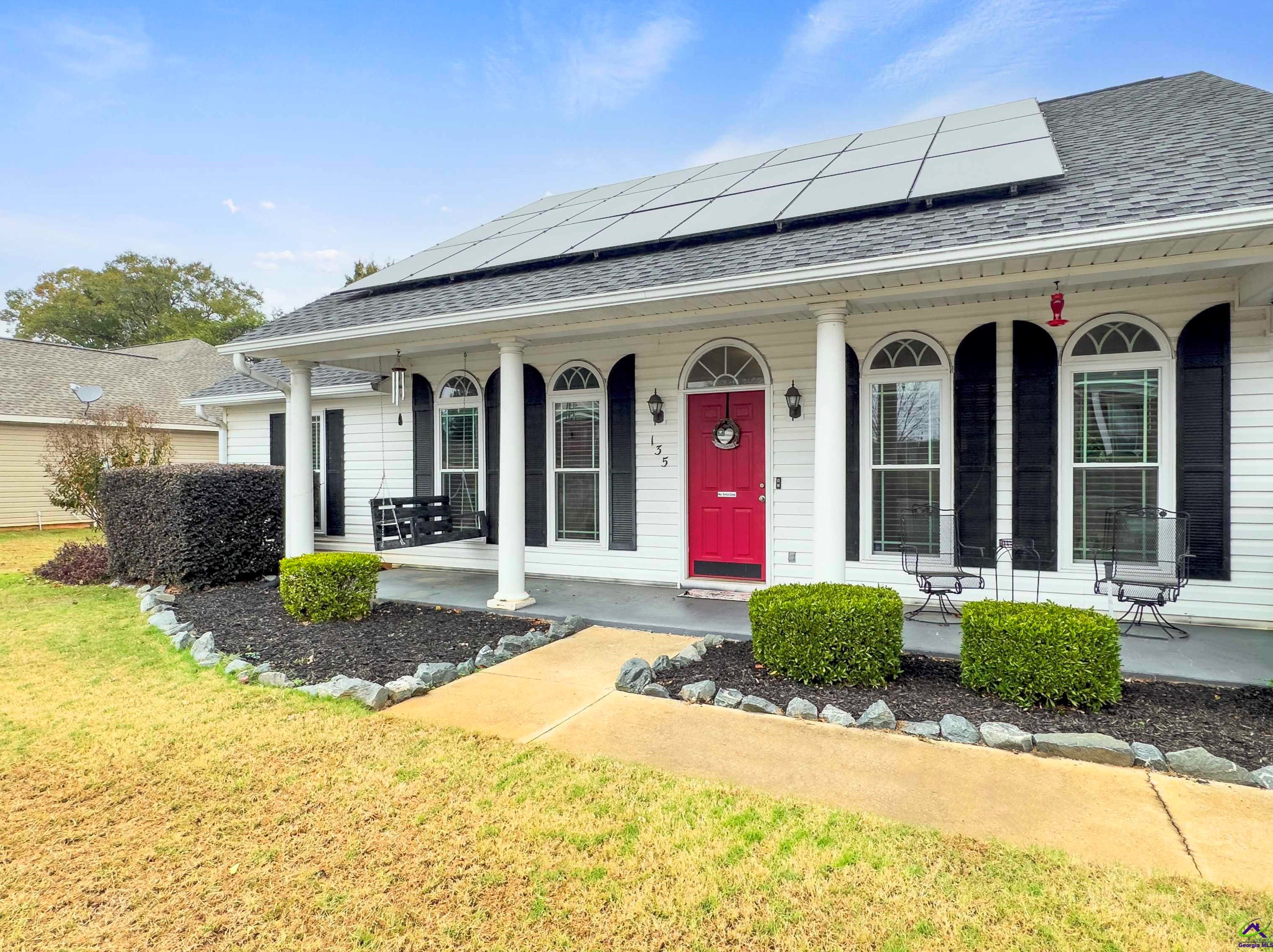 135 Spring Chase Cir, Kathleen, GA 31047