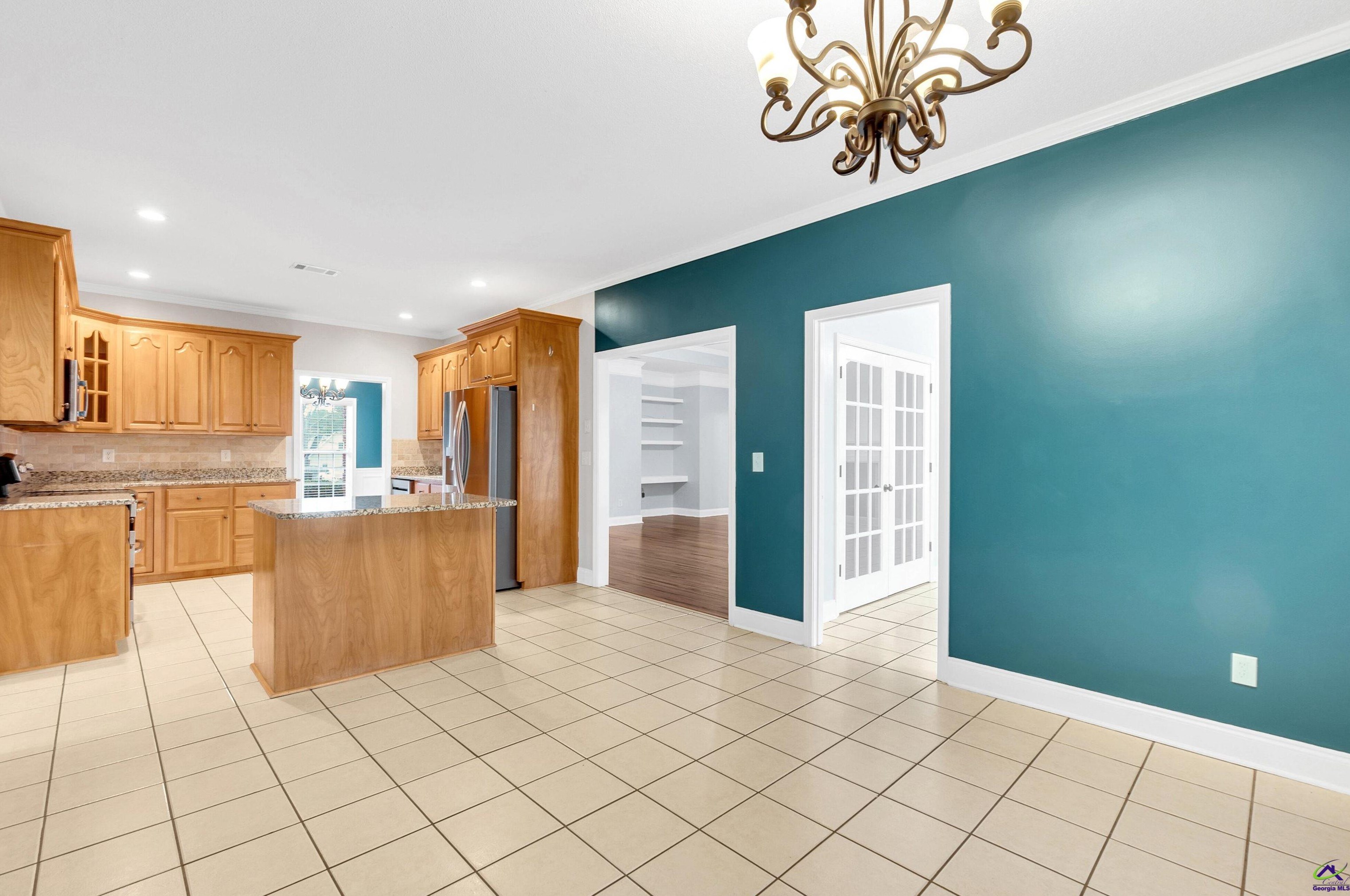 718 Bay Laurel Cir, Warner Robins GA  31088-2953 exterior