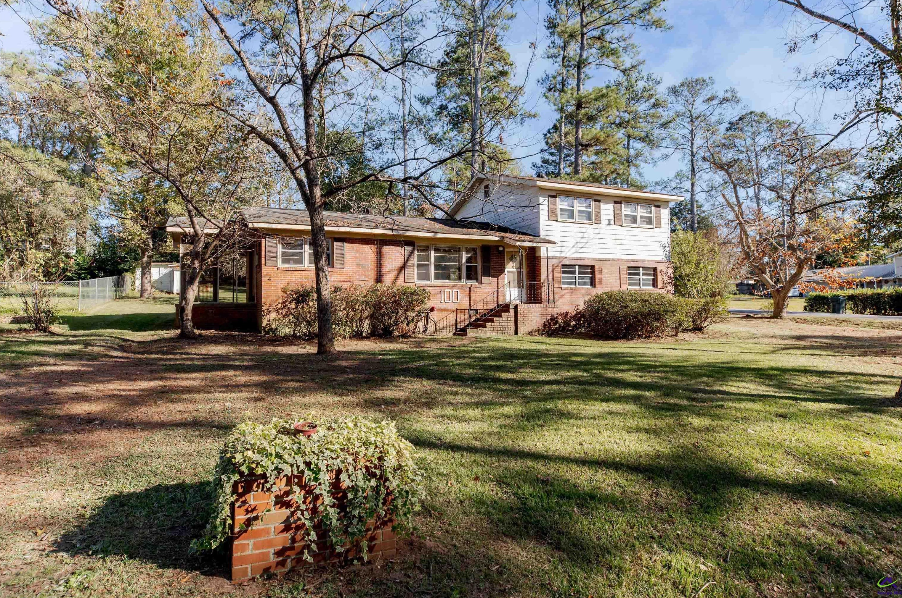 100 Michael St, Bonaire, GA 31005