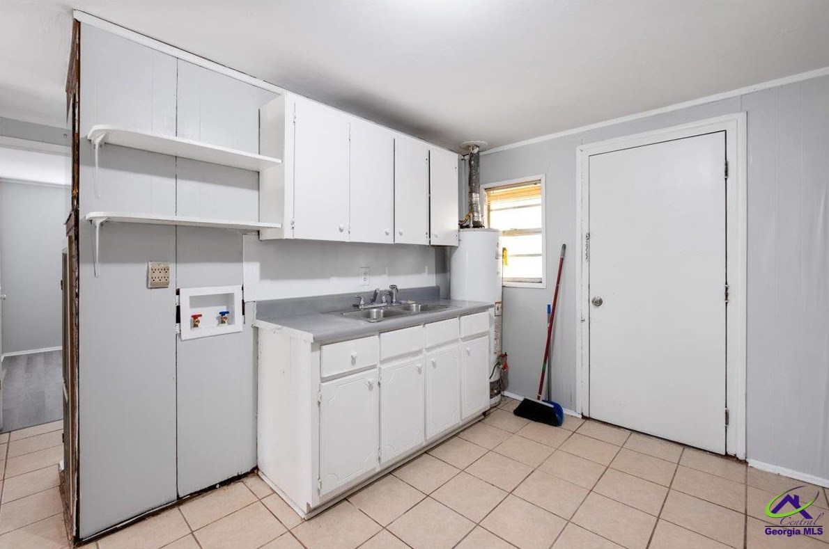 1029 Maple St, Macon, GA 31201-1739