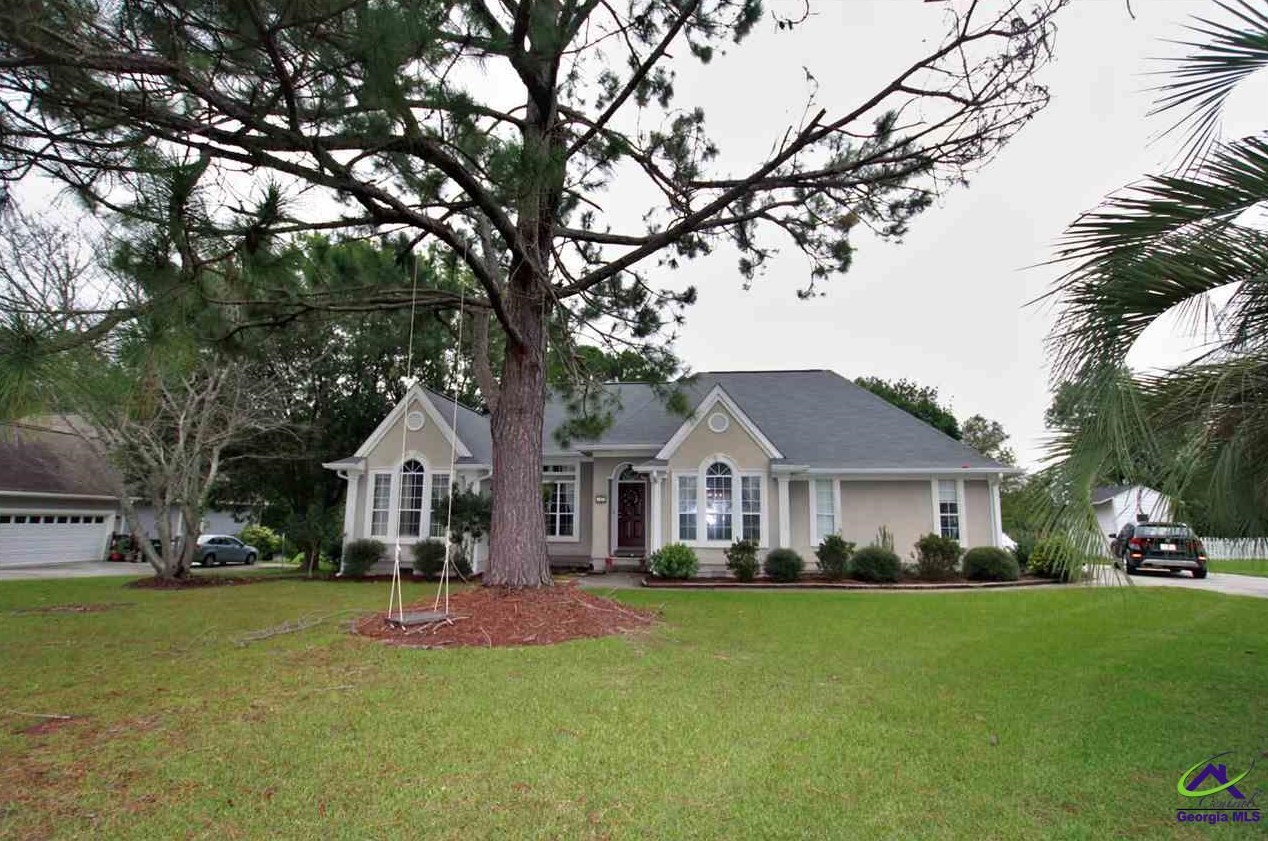 127 Salem Dr, Bonaire, GA 31005