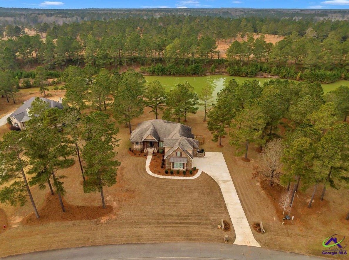 4060 Roundtop Cir, Perry GA  31069-7806 exterior