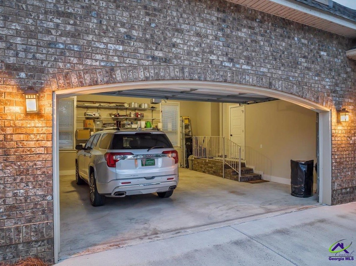 4060 Roundtop Cir, Perry GA  31069-7806 exterior