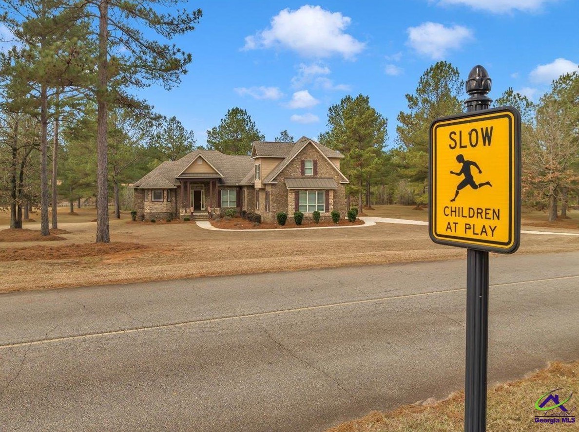 4060 Roundtop Cir, Perry GA  31069-7806 exterior