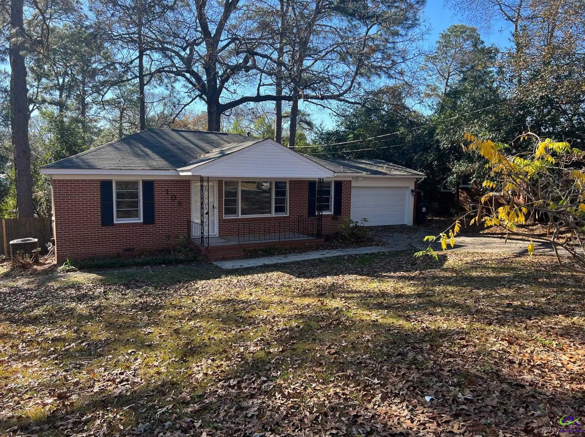 105 Lynn Ave, Warner Robins, GA 31088