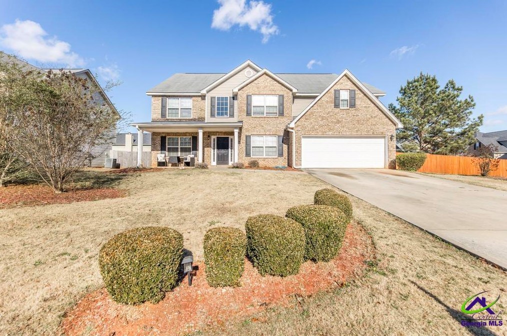 302 Haywood Dr, Kathleen, GA 31047