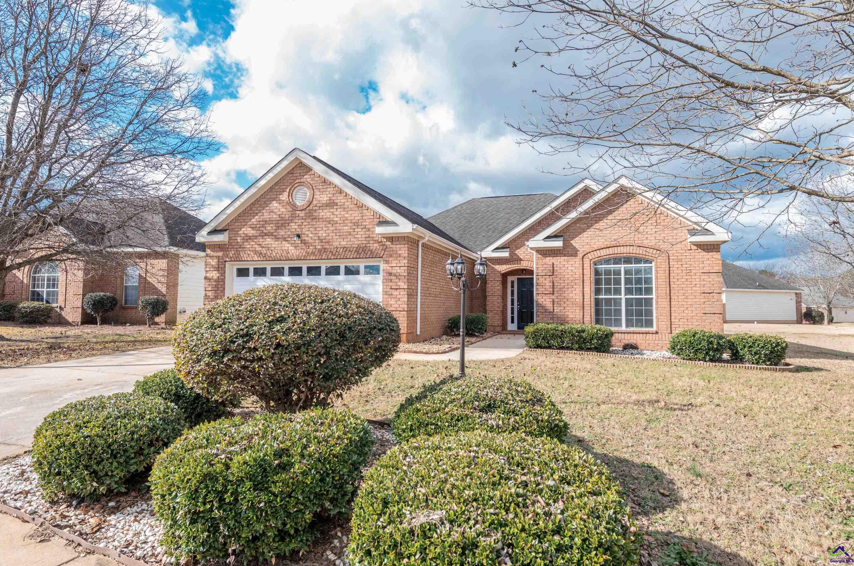 100 Oldfield Ct, Lithonia, GA 31028