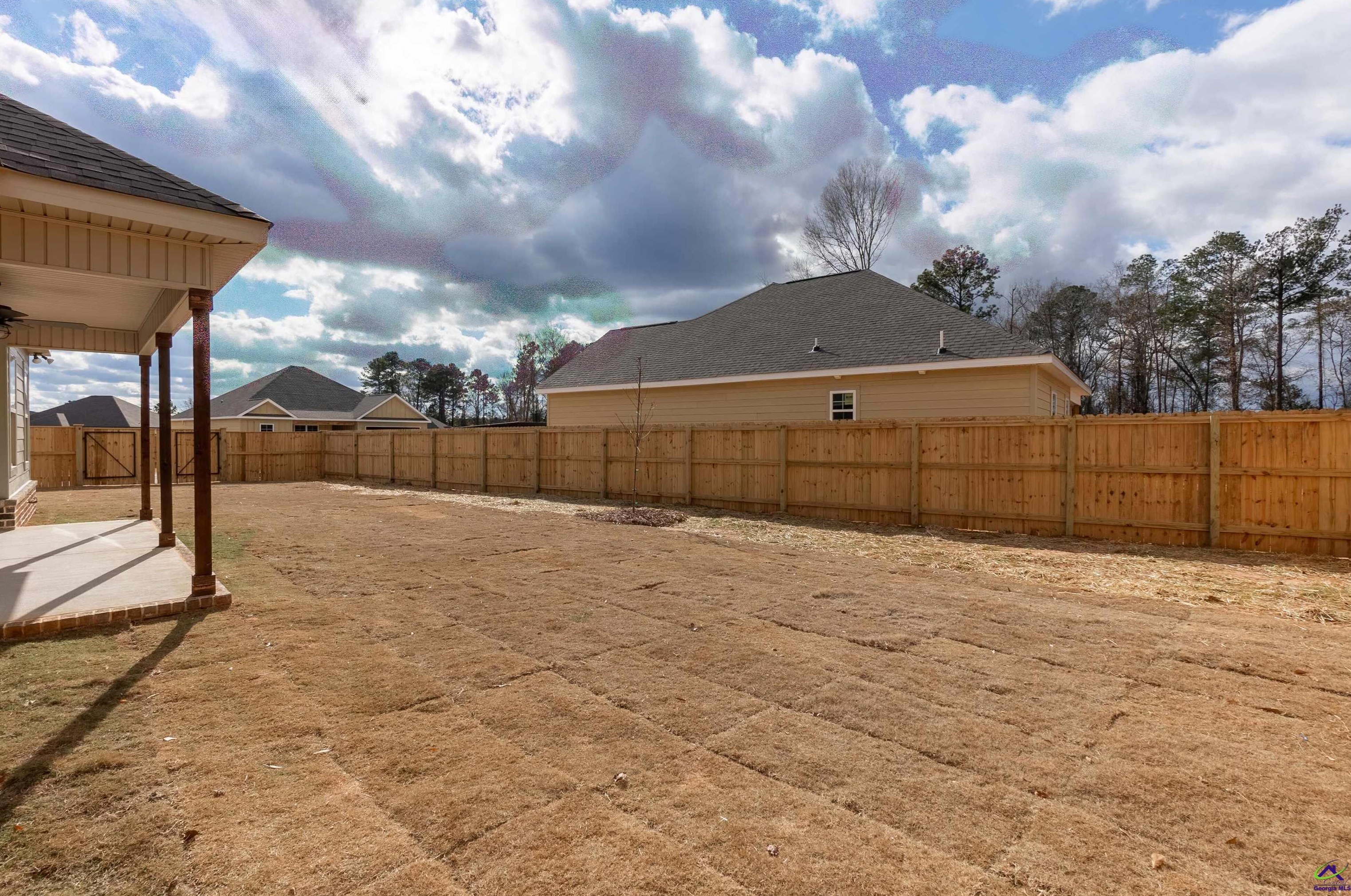 501 New Hope Dr, Perry GA  31069 exterior