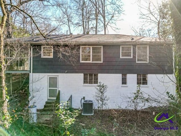2973 Woodhaven Cir, Macon, GA 31204-1228