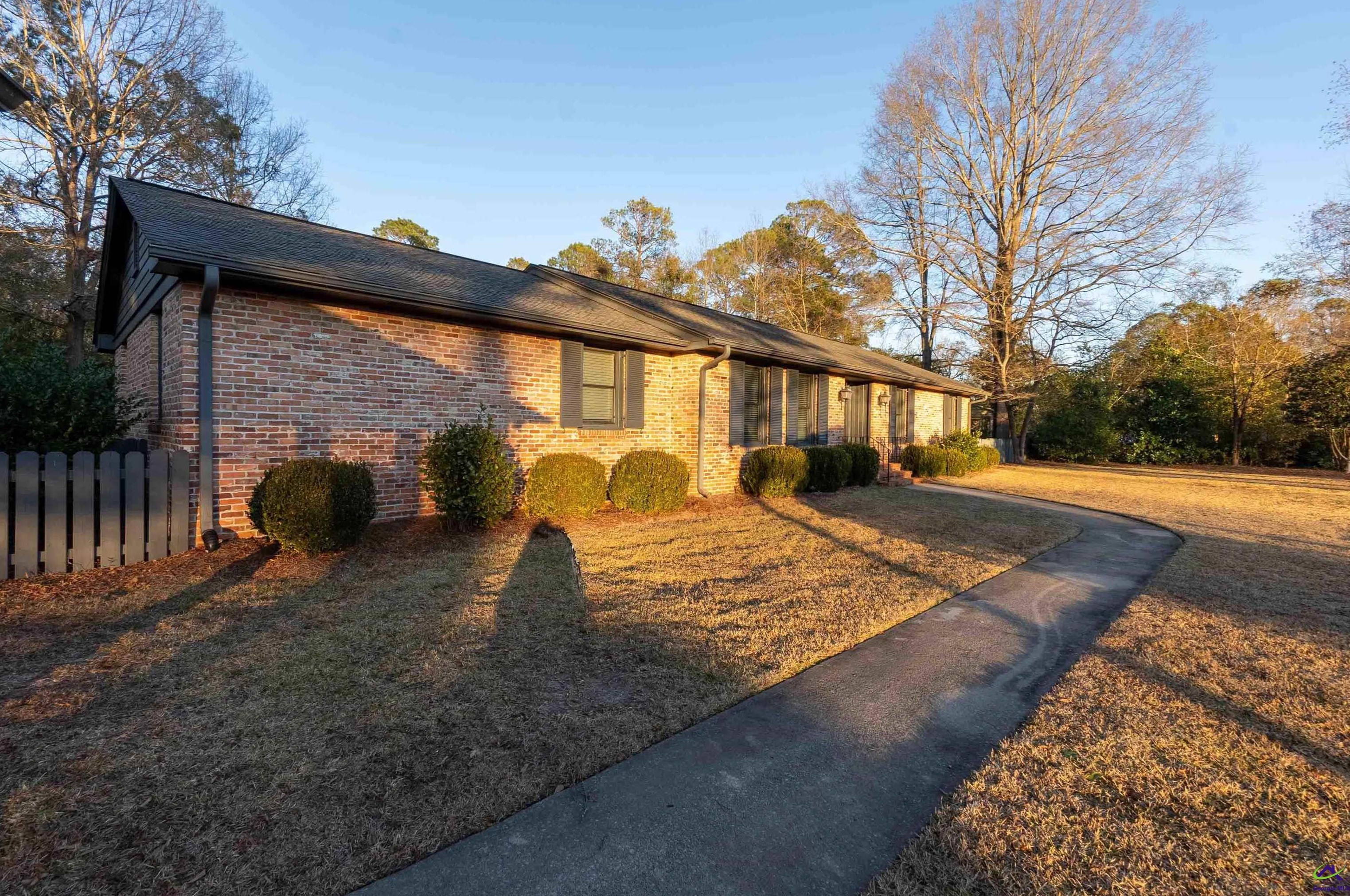 1417 Duncan Ave, Perry, GA 31069