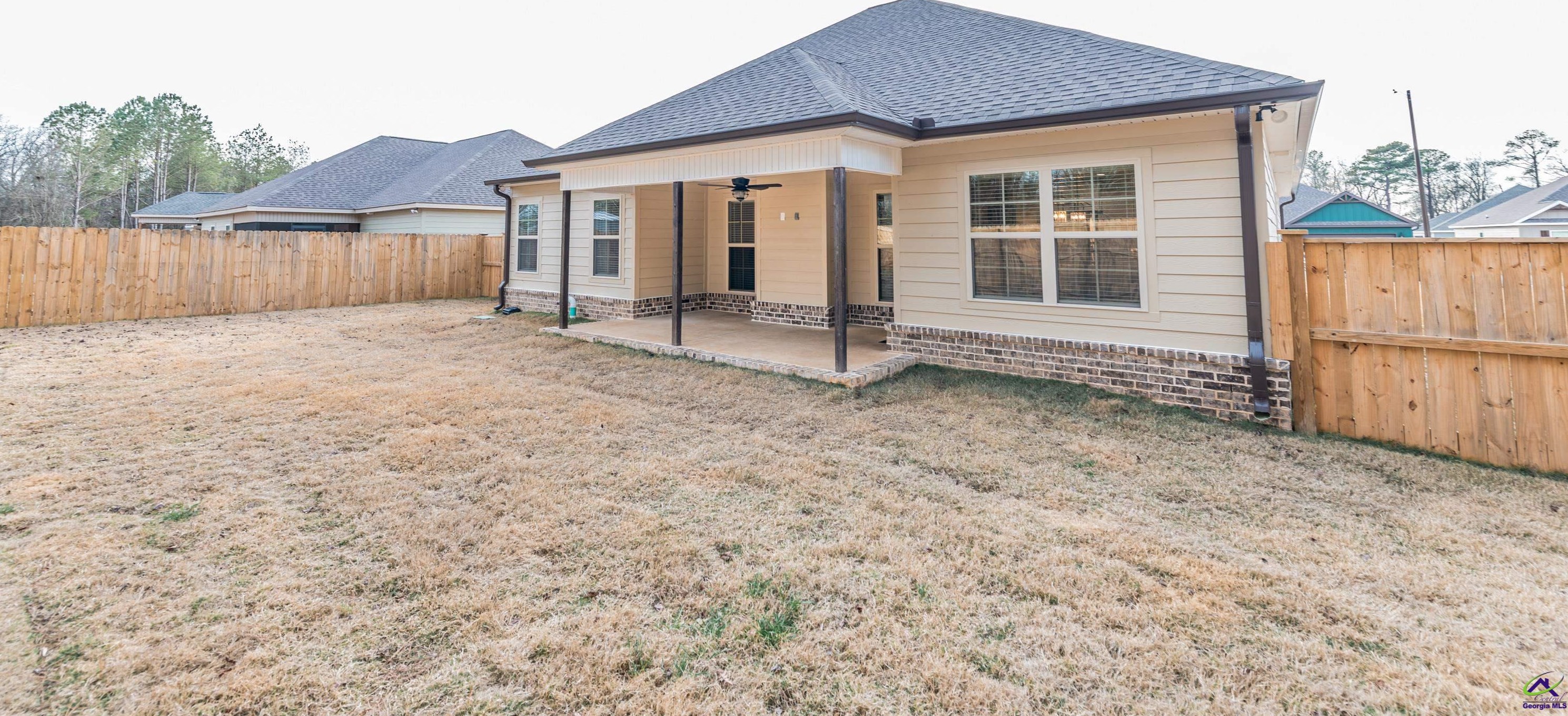 412 New Hope Dr, Perry, GA 31069