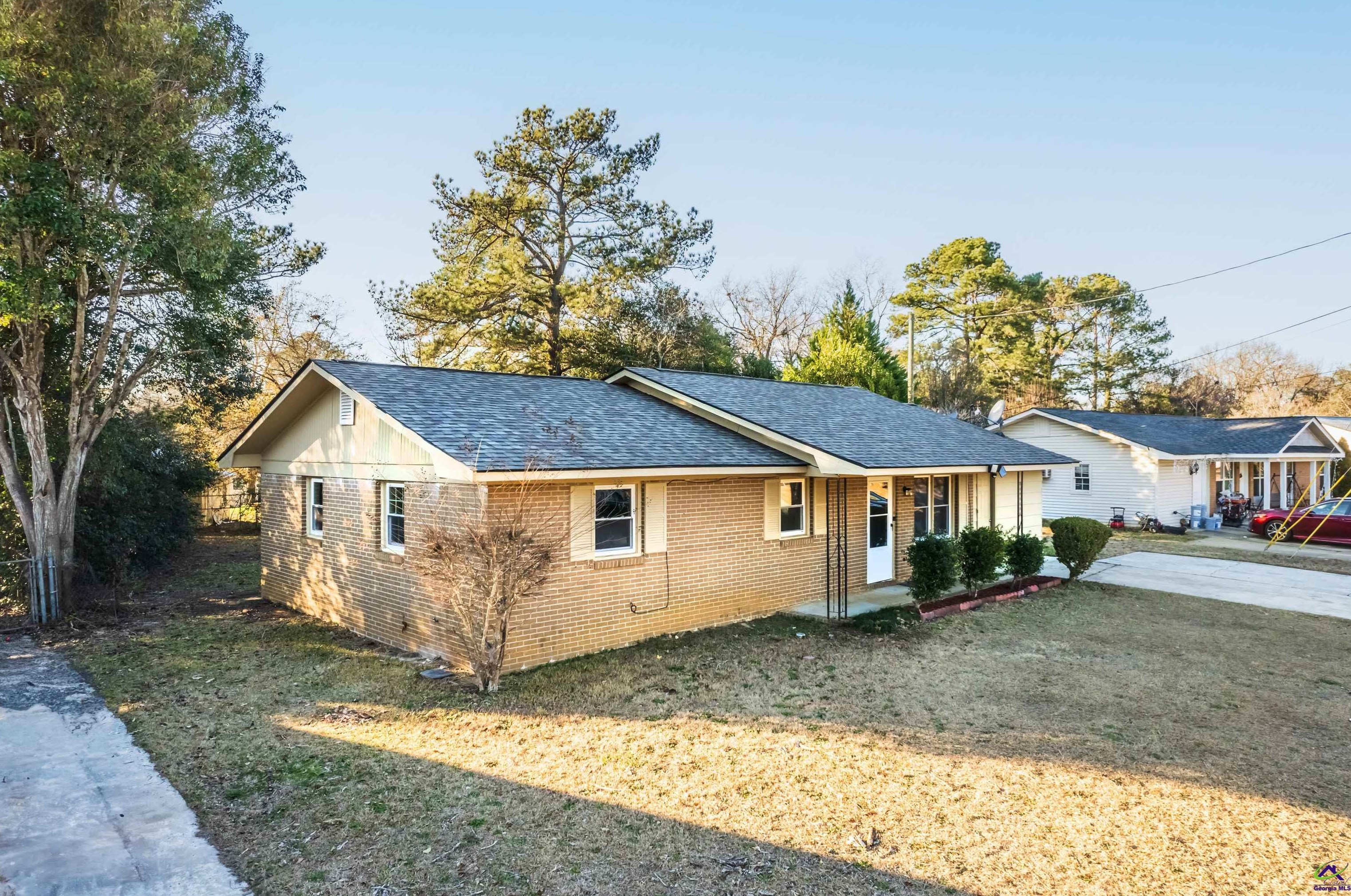 303 Laurie Ln, Warner Robins, GA 31088