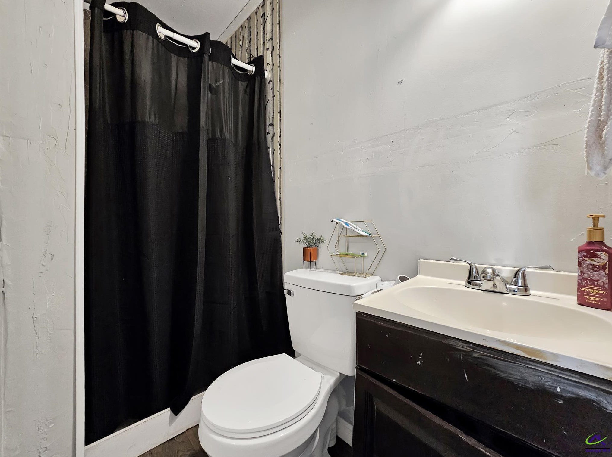 202 Charlevoix St, Batesland, SD 57716