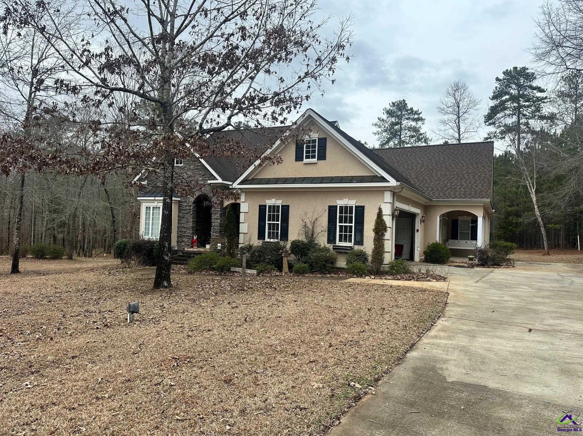 94 E Rivermist Ct, Juliette, GA 31046
