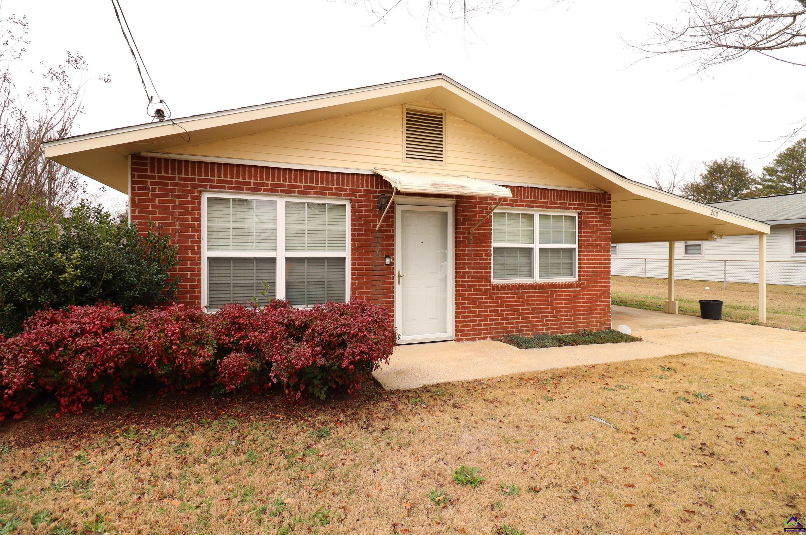 200 Chuck Cir, Warner Robins, GA 31093-2616
