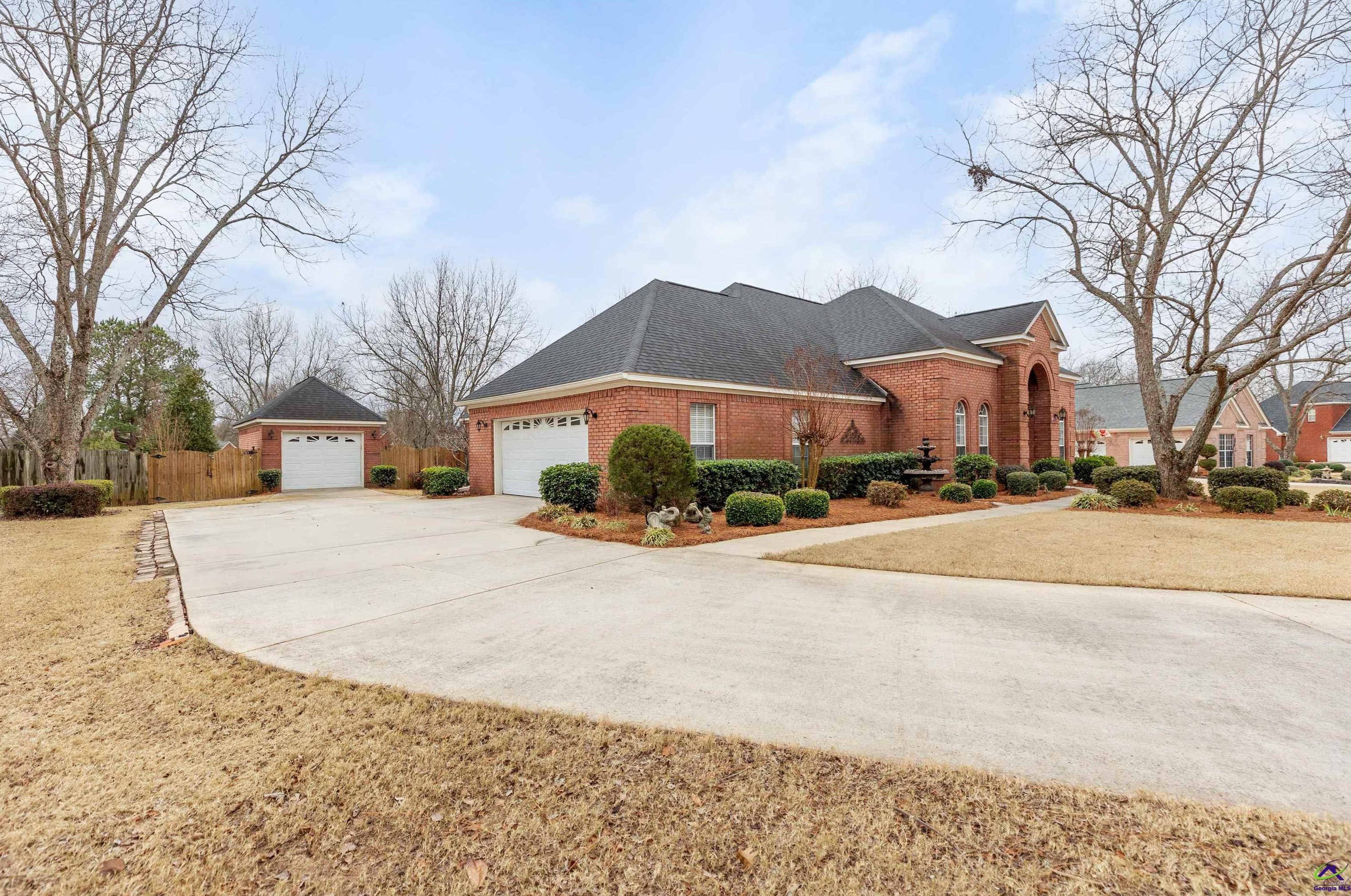 110 Arbor Ln, Lithonia, GA 31028-8508