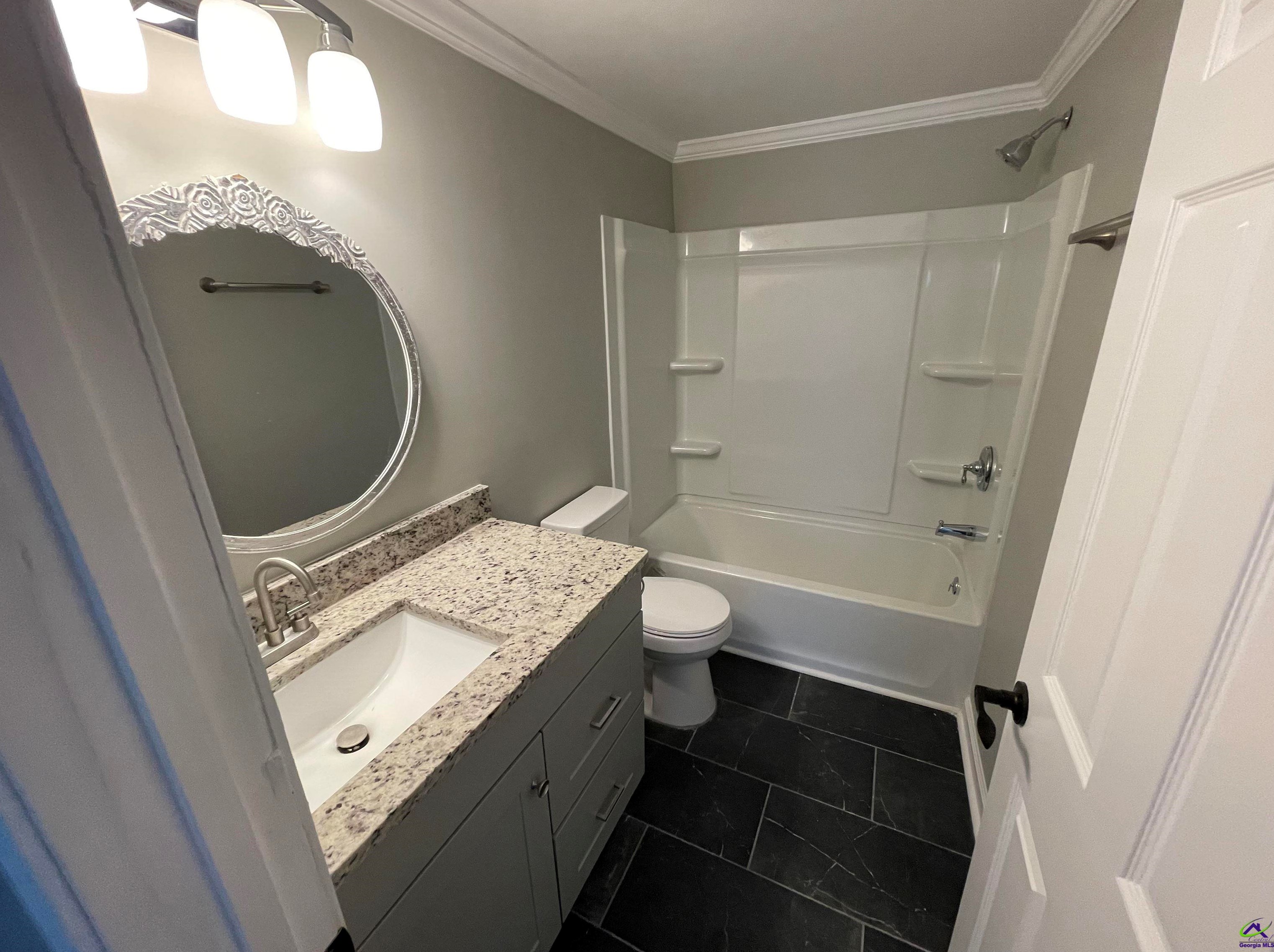 311 2nd St, Warner Robins, GA 31088-4727