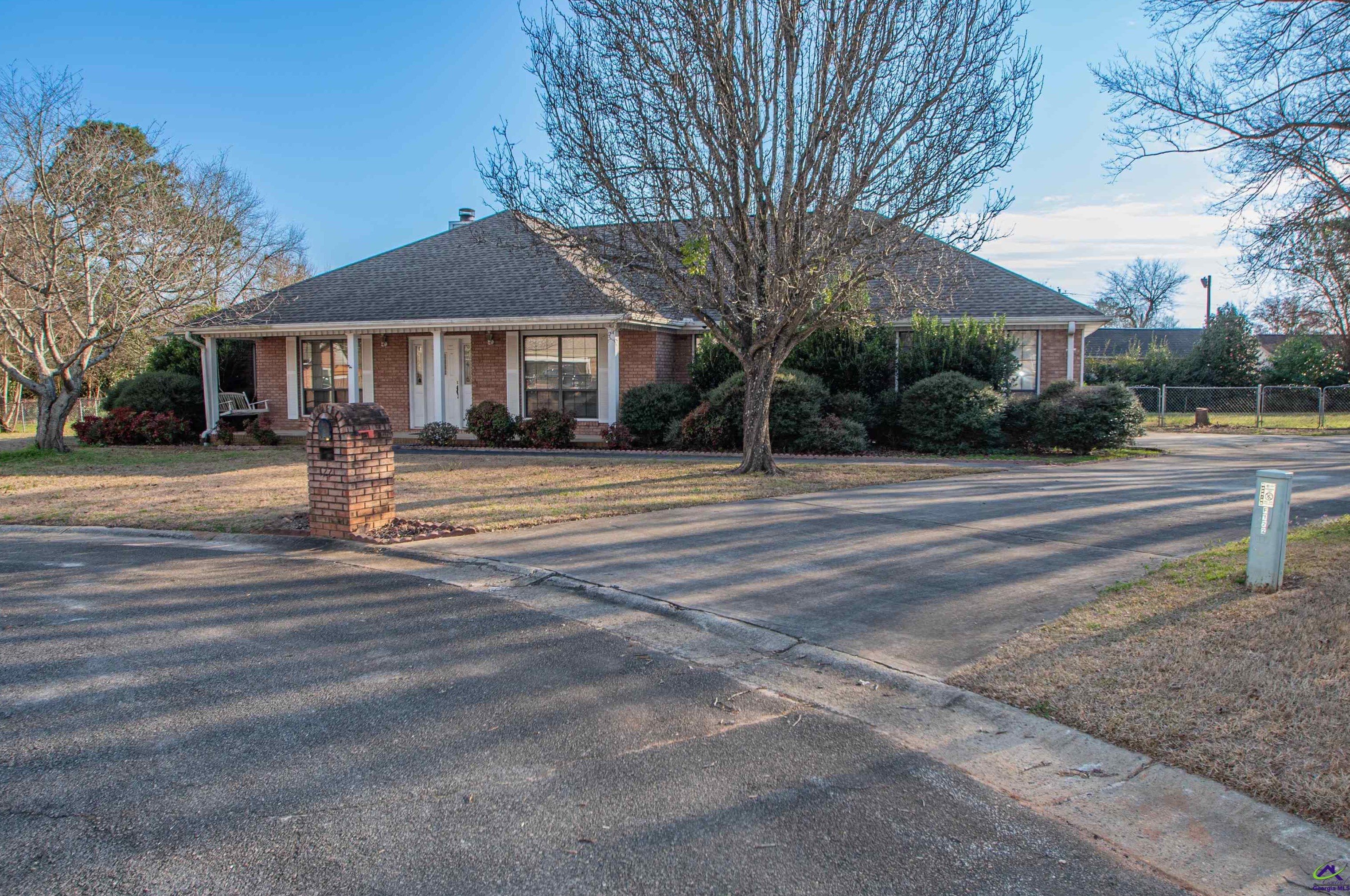 122 Pine Bluff Dr, Warner Robins, GA 31088