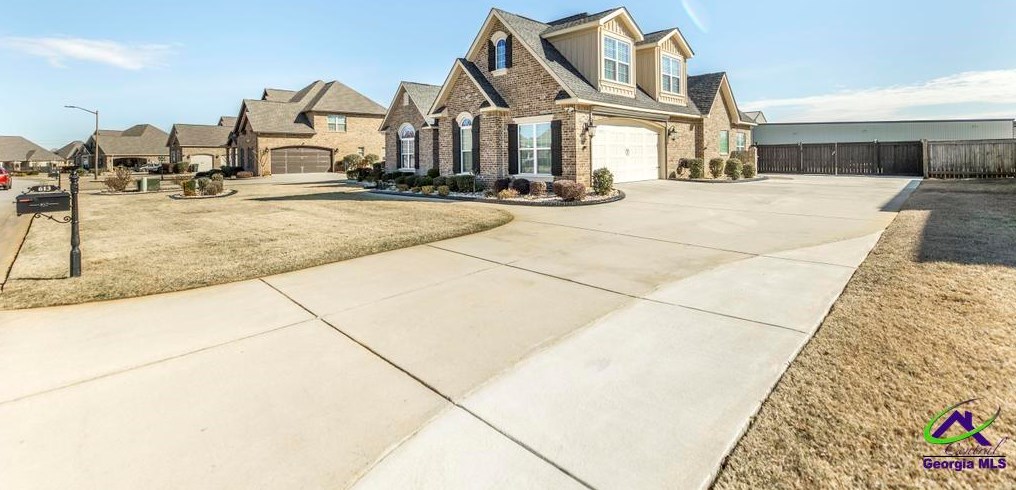 613 Taylor Elaine Dr, Warner Robins, GA 31088