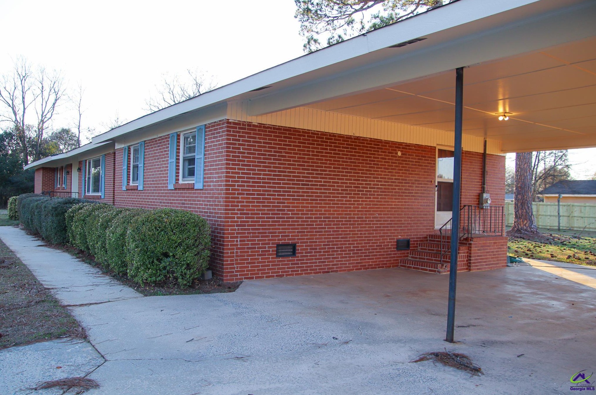 903 Elberta Rd, Warner Robins, GA 31093
