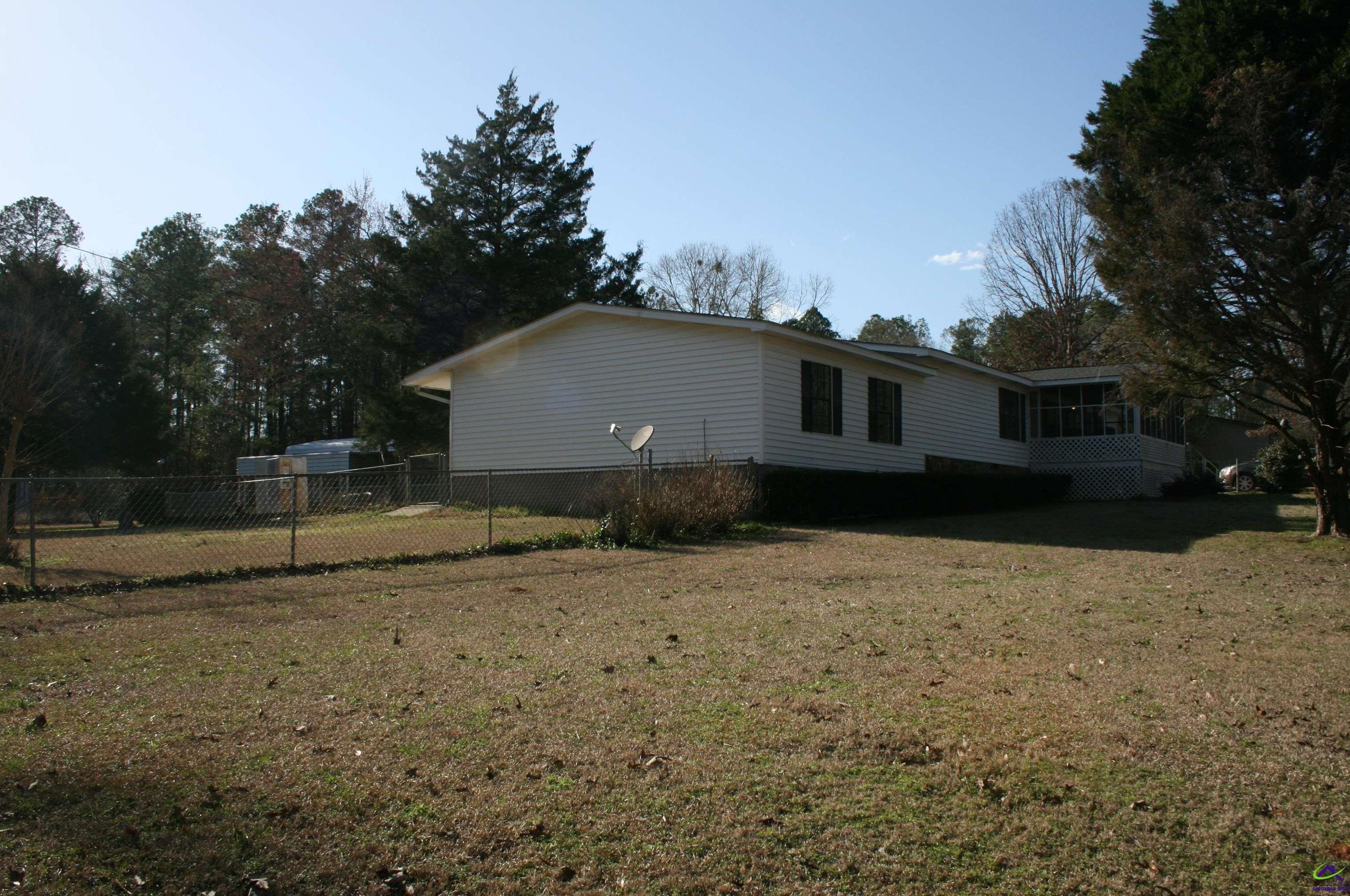 202 Waldorf Dr, Perry, GA 31069-9714